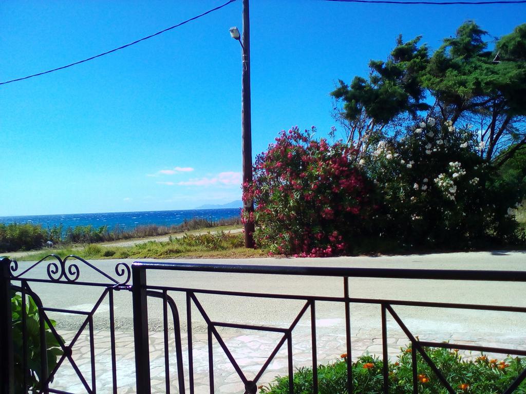 Galini Apartamento Mýtikas Exterior foto